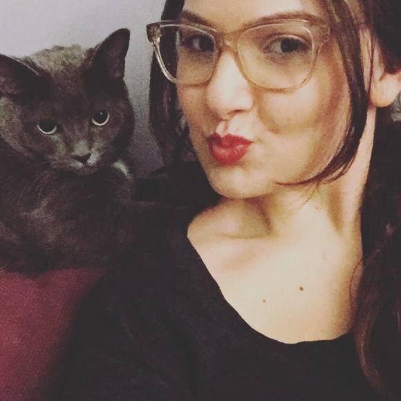 Meet your Posher, Melissa - Picture 1 of 1